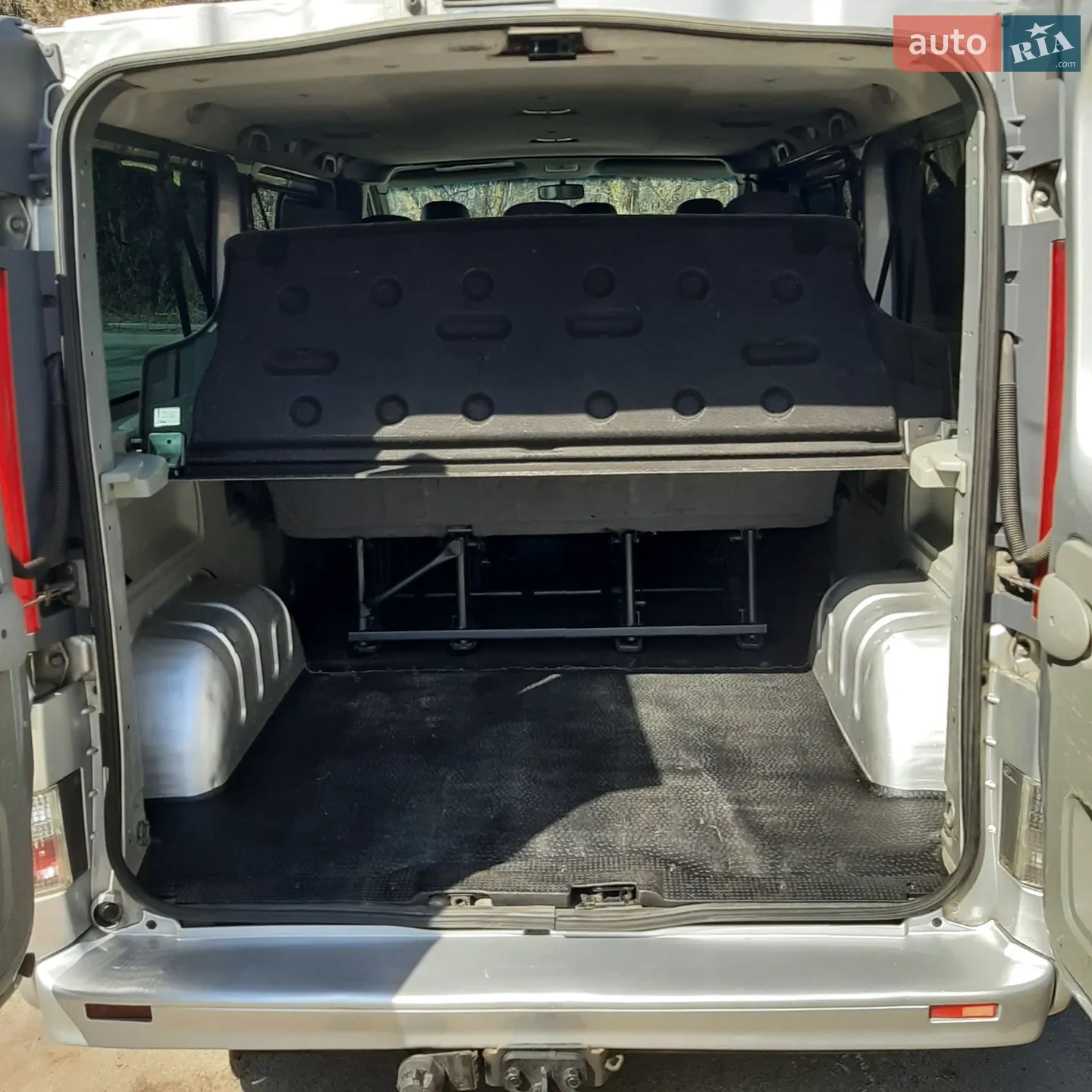 2010 Renault Trafic - мініатюра 41