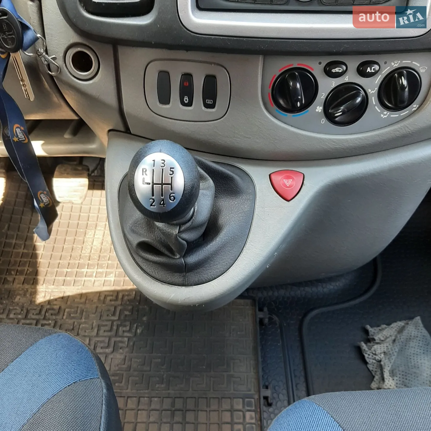 2010 Renault Trafic - мініатюра 58