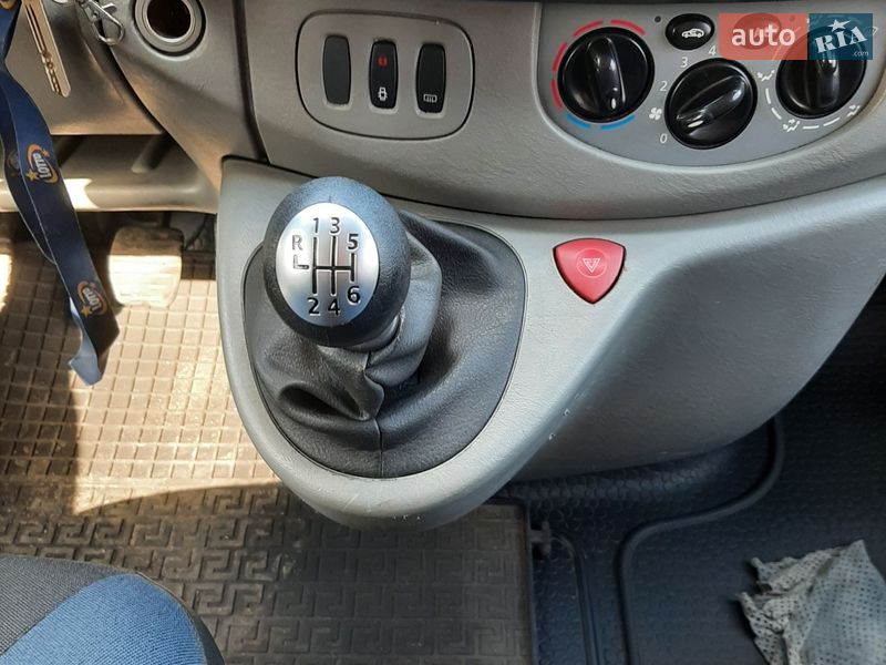 Мінівен Renault Trafic 2010 в Полтаві