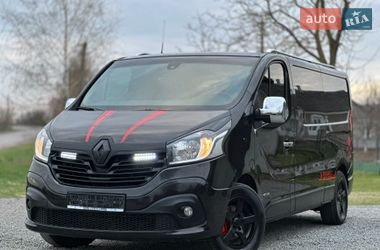 Мінівен Renault Trafic 2016 в Млиніві