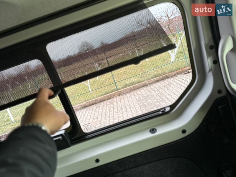 Вантажопасажирський фургон Renault Trafic 2019 в Києві фото 57 Вантажопасажирський фургон Renault Trafic 2019 в Києві