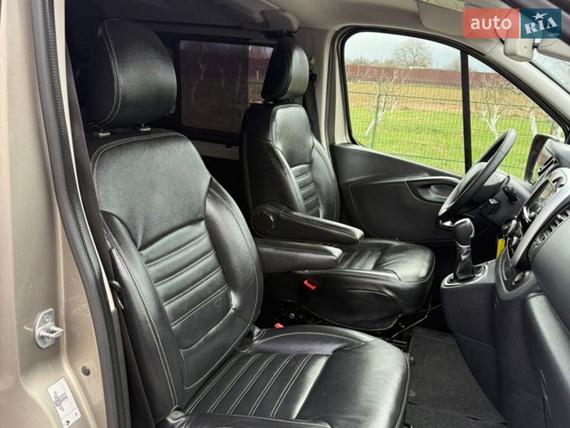 Вантажопасажирський фургон Renault Trafic 2019 в Києві фото 72 Вантажопасажирський фургон Renault Trafic 2019 в Києві