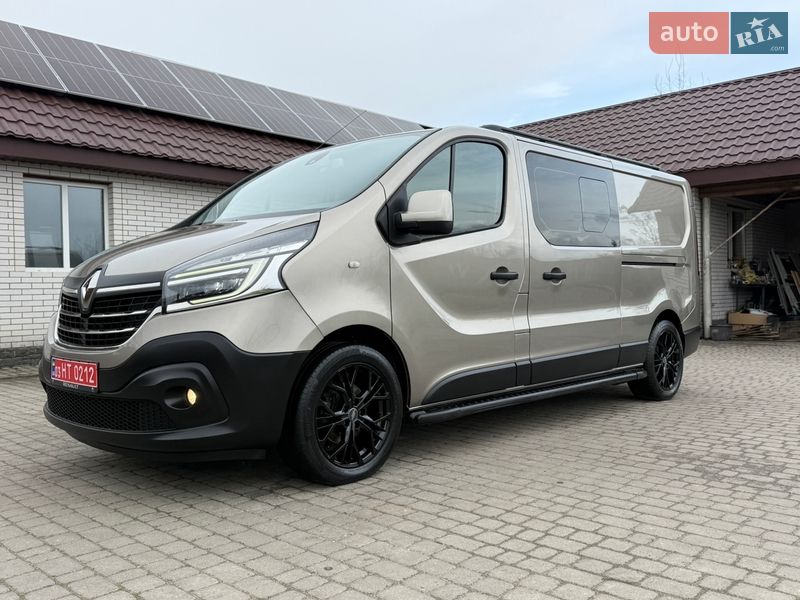 Вантажопасажирський фургон Renault Trafic 2019 в Києві фото 131 Вантажопасажирський фургон Renault Trafic 2019 в Києві