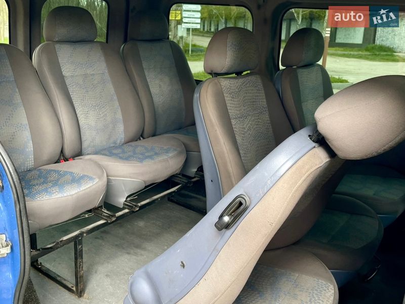 Минивэн Renault Trafic 2003 в Запорожье