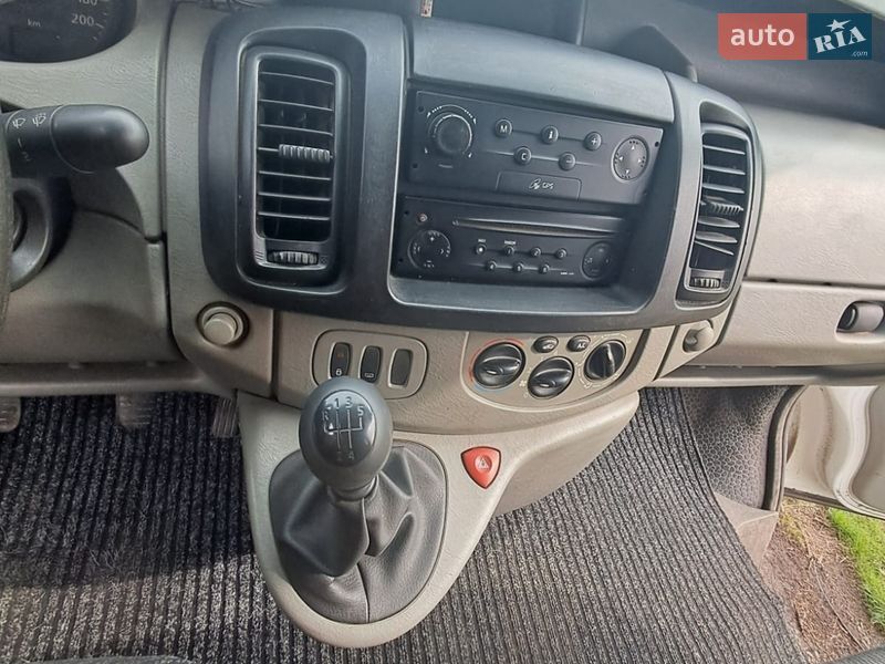 Минивэн Renault Trafic 2005 в Савинцах фото 9 Минивэн Renault Trafic 2005 в Савинцах