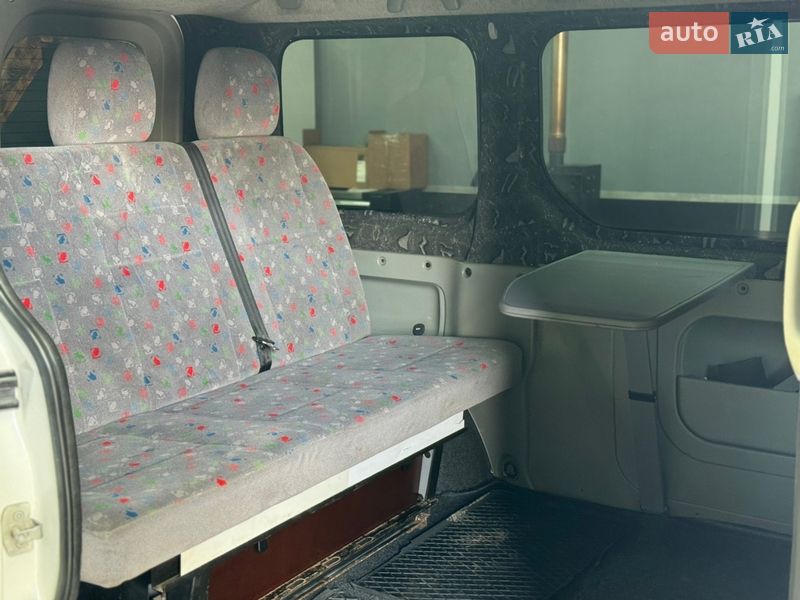 Минивэн Renault Trafic 2002 в Владимире фото 22 Минивэн Renault Trafic 2002 в Владимире