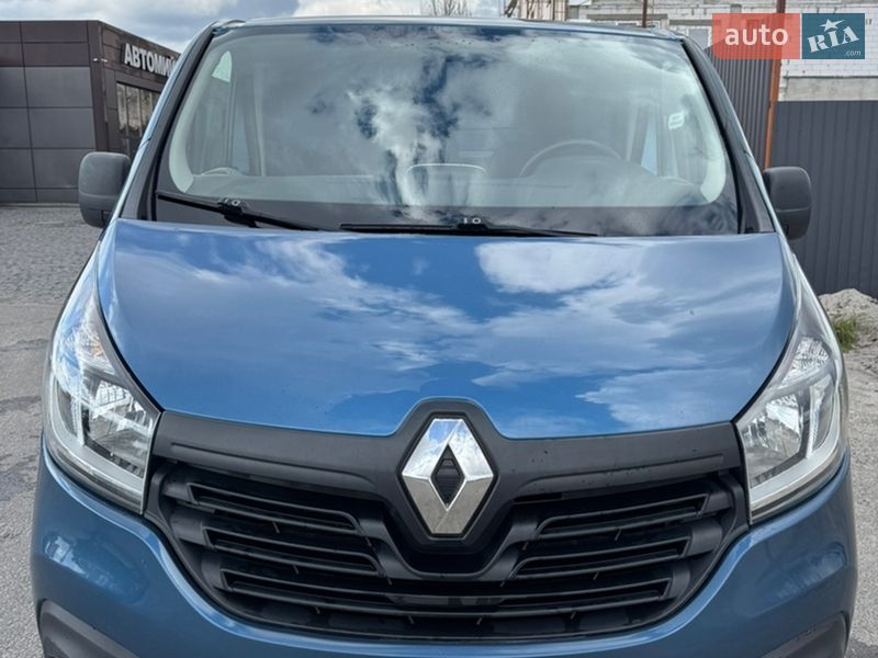 Вантажний фургон Renault Trafic 2015 в Києві фото 8 Вантажний фургон Renault Trafic 2015 в Києві