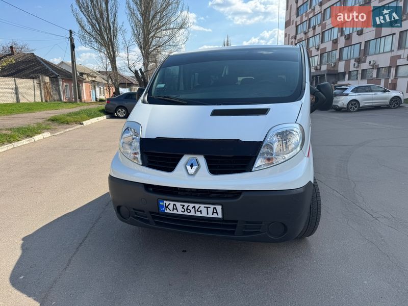 Мінівен Renault Trafic 2010 в Миколаєві фото 3 Мінівен Renault Trafic 2010 в Миколаєві