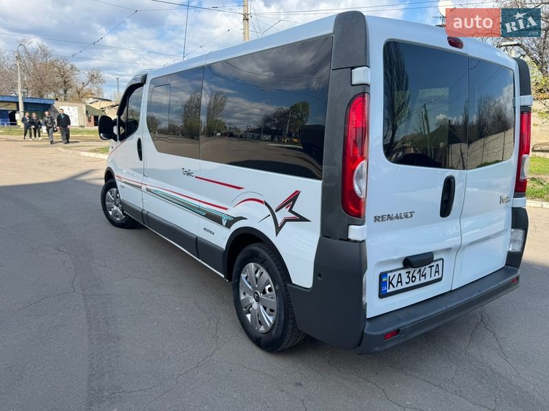 Мінівен Renault Trafic 2010 в Миколаєві фото 6 Мінівен Renault Trafic 2010 в Миколаєві