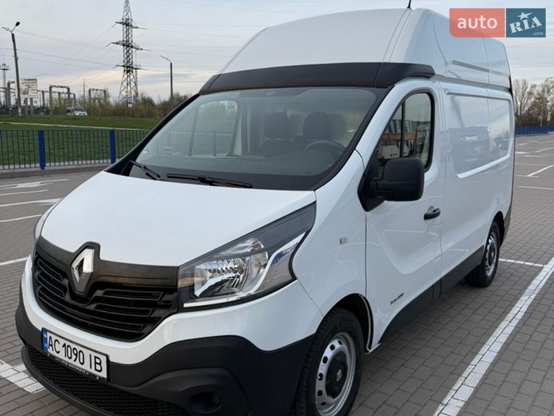 Грузовой фургон Renault Trafic 2017 в Нововолынске