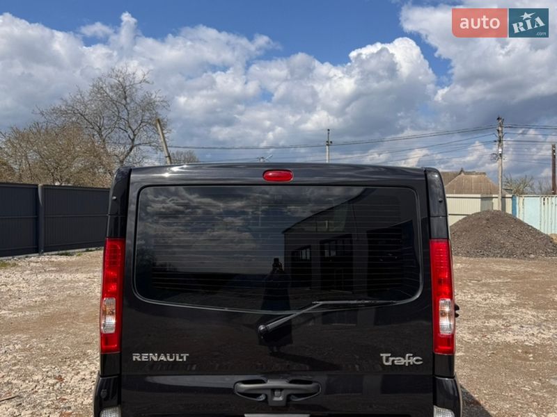 Мінівен Renault Trafic 2011 в Ізмаїлі фото 16 Мінівен Renault Trafic 2011 в Ізмаїлі