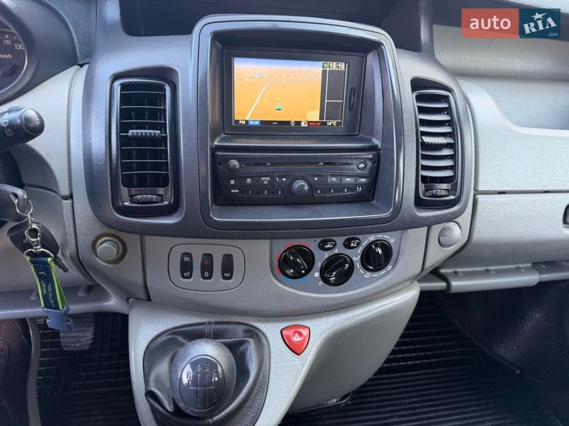 Мінівен Renault Trafic 2013 в Дубні фото 15 Мінівен Renault Trafic 2013 в Дубні