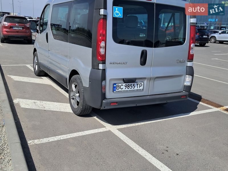Минивэн Renault Trafic 2011 в Львове