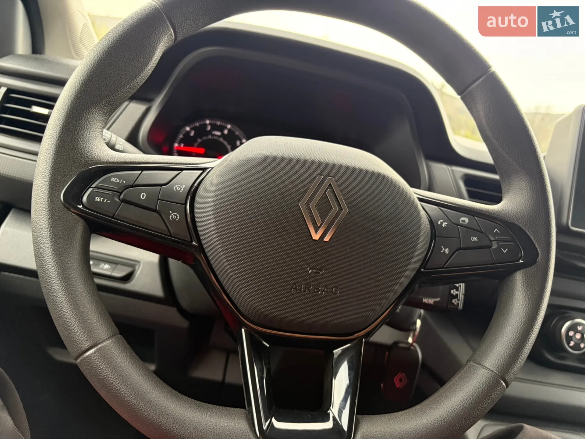 2024 Renault Trafic - мініатюра 33
