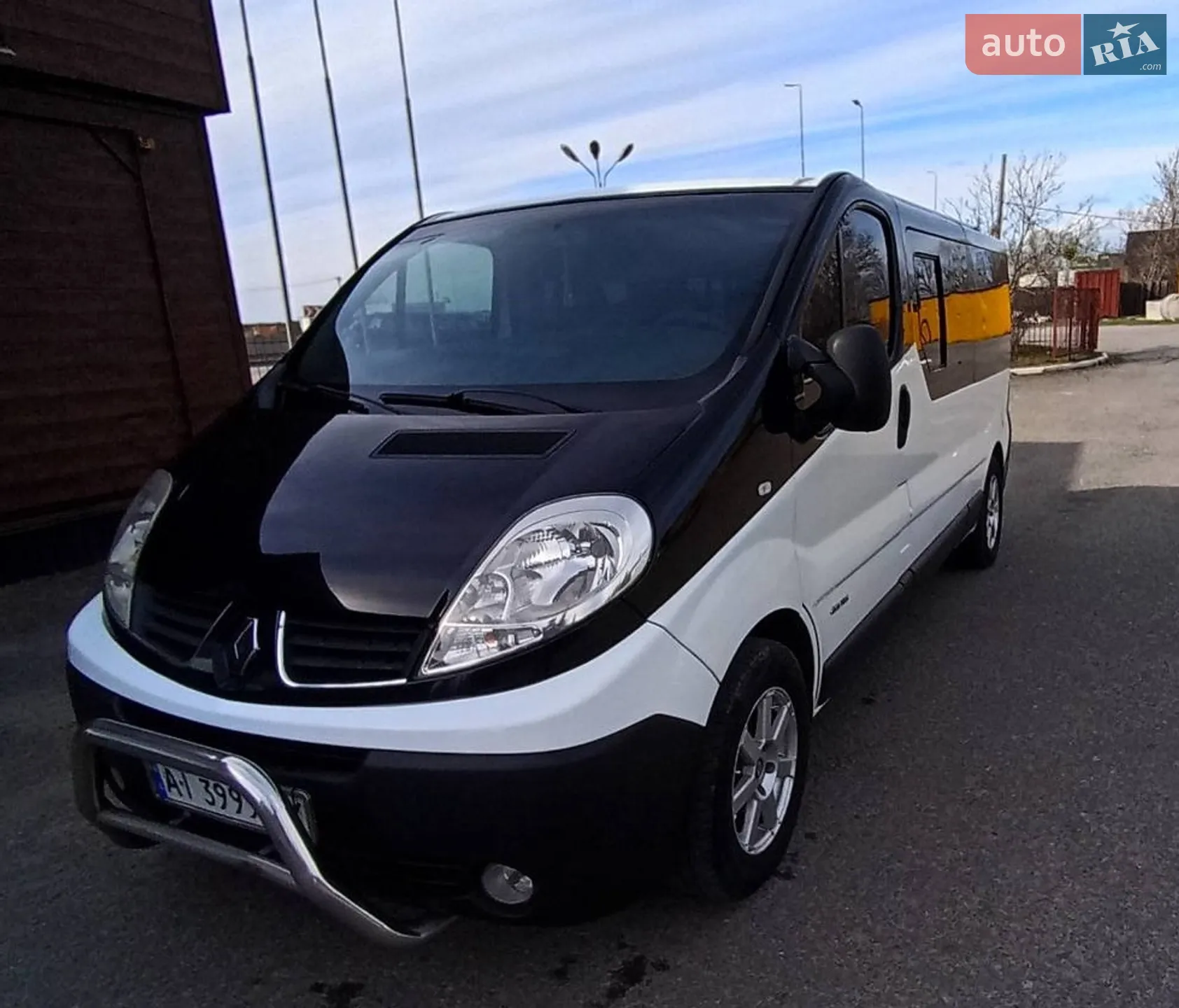 2010 Renault Trafic - мініатюра 2