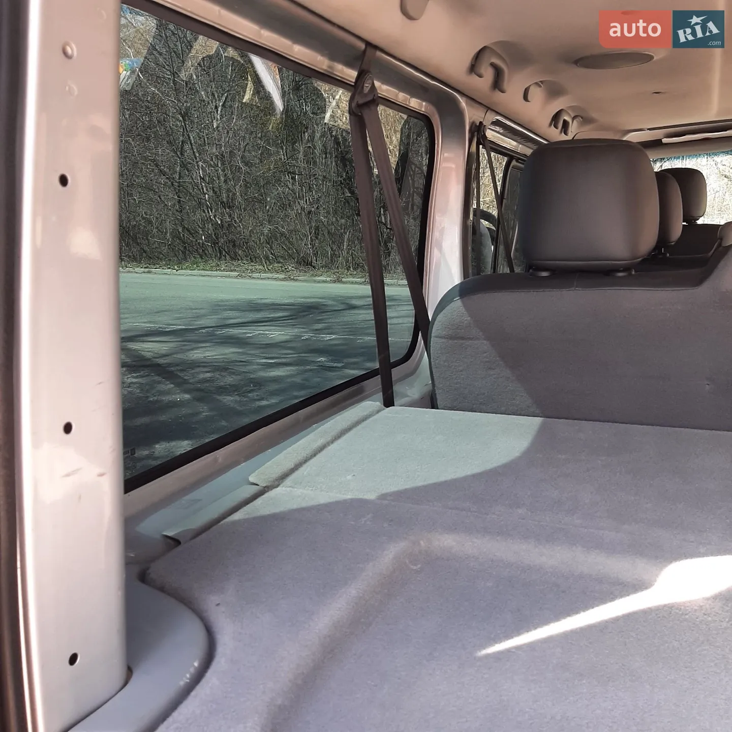 2010 Renault Trafic - мініатюра 90