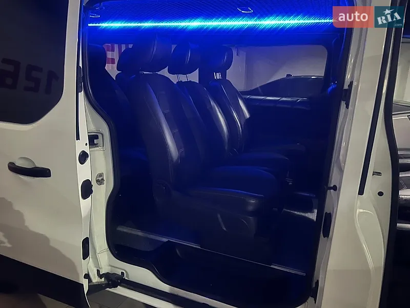 Renault Trafic 2018 VIN VF1FL000060155432 фото оголошення 11 з 43