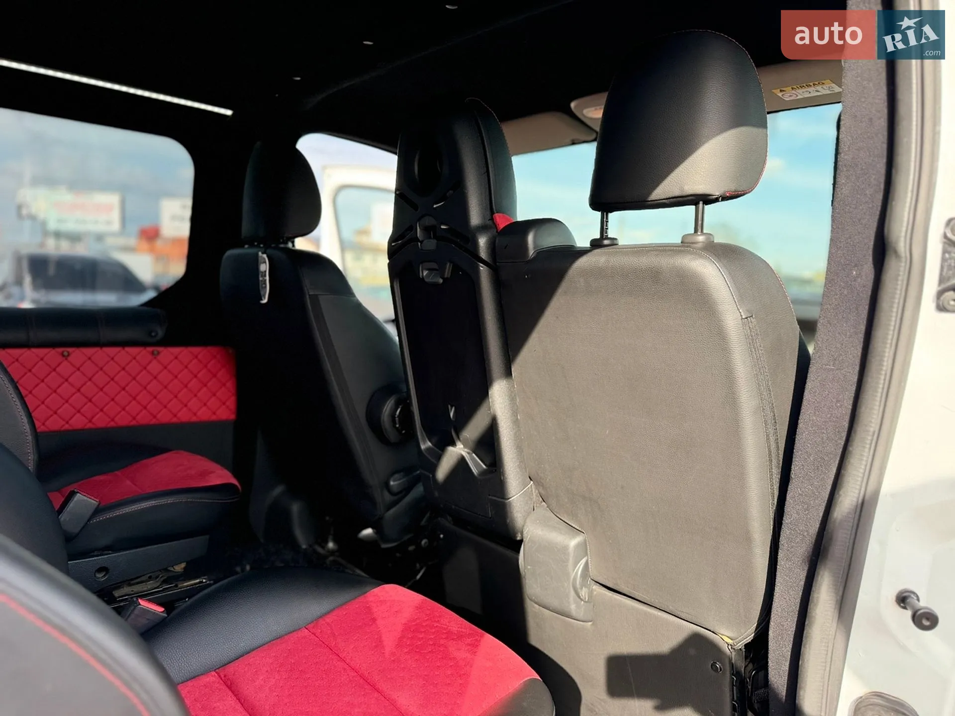 2019 Renault Trafic - мініатюра 40