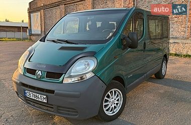 Мінівен Renault Trafic 2003 в Чернігові