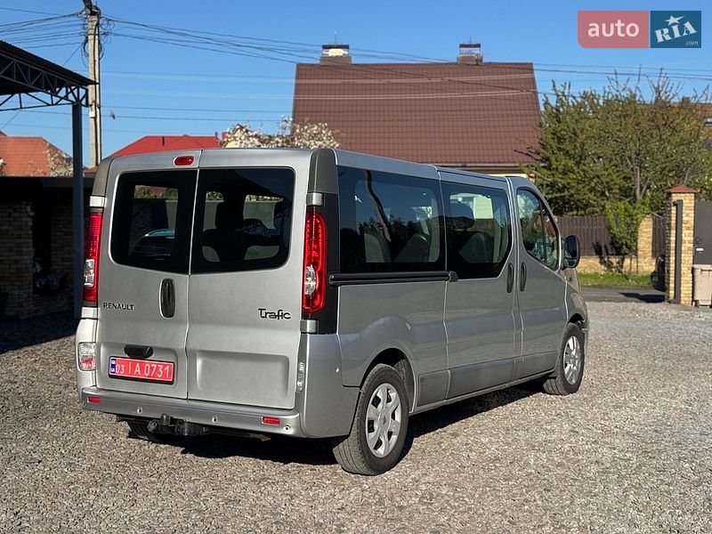 Мінівен Renault Trafic 2012 в Луцьку