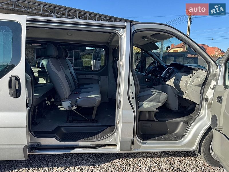 Мінівен Renault Trafic 2012 в Луцьку