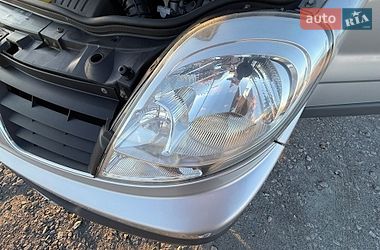 Вантажопасажирський фургон Renault Trafic 2012 в Дніпрі