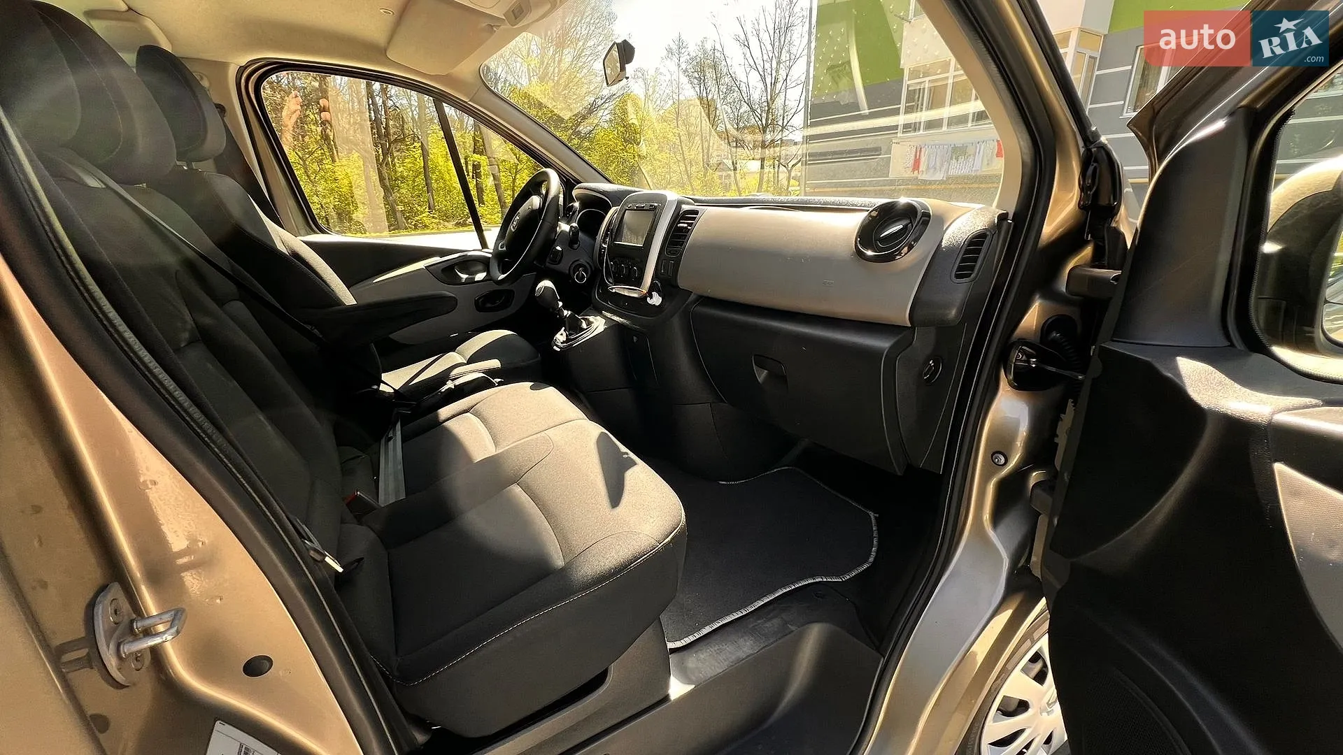 2019 Renault Trafic - мініатюра 12