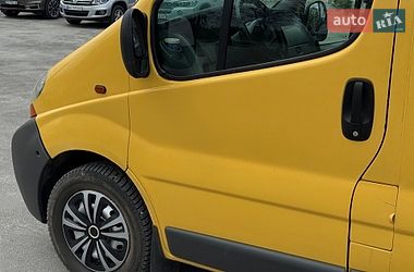 Минивэн Renault Trafic 2003 в Каменец-Подольском
