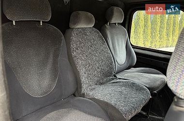 Минивэн Renault Trafic 2003 в Каменец-Подольском