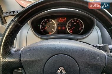 Мінівен Renault Trafic 2011 в Конотопі