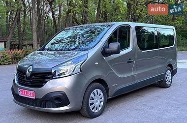 Минивэн Renault Trafic 2015 в Луцке