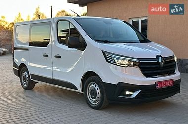 Грузовой фургон Renault Trafic 2022 в Бродах