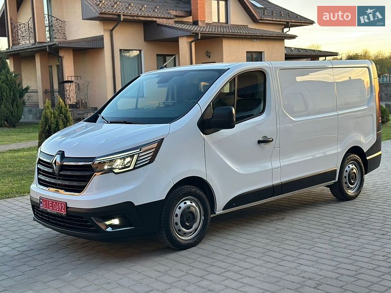 Грузовой фургон Renault Trafic 2022 в Бродах