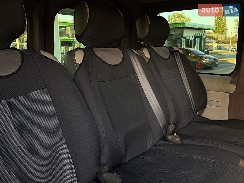 Минивэн Renault Trafic 2009 в Днепре