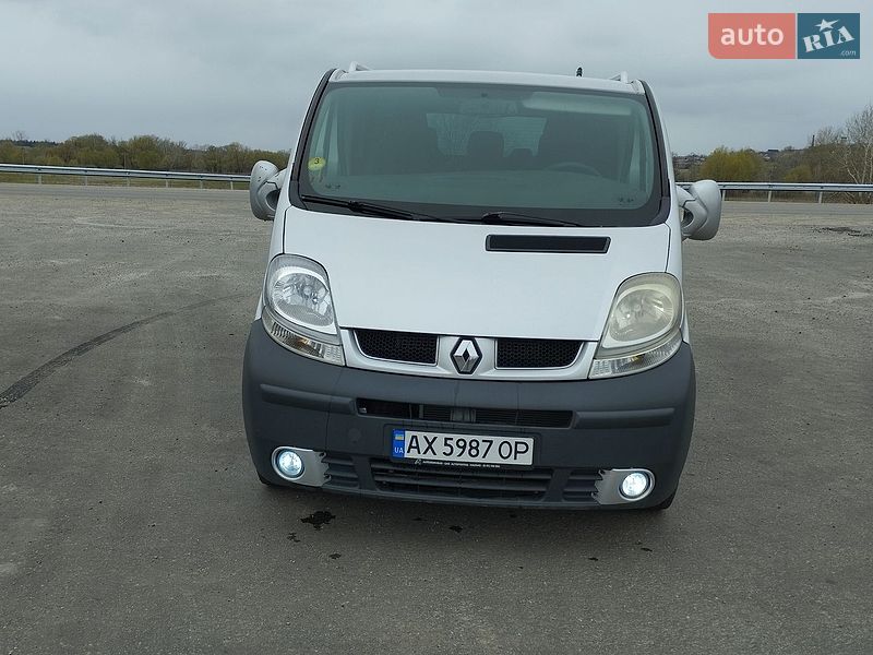 Минивэн Renault Trafic 2005 в Балаклее