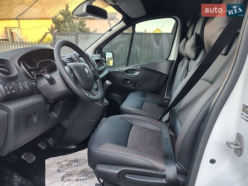 Минивэн Renault Trafic 2021 в Дубно