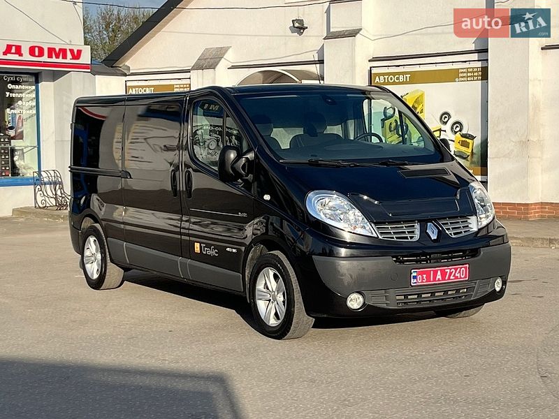 Грузовой фургон Renault Trafic 2012 в Бродах