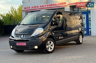 Грузовой фургон Renault Trafic 2012 в Бродах