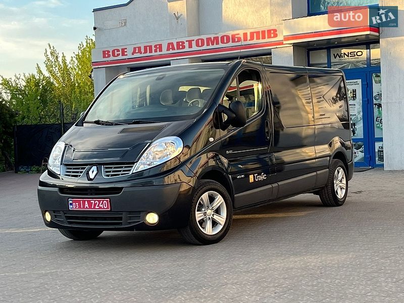 Грузовой фургон Renault Trafic 2012 в Бродах