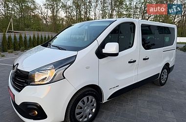 Минивэн Renault Trafic 2016 в Луцке