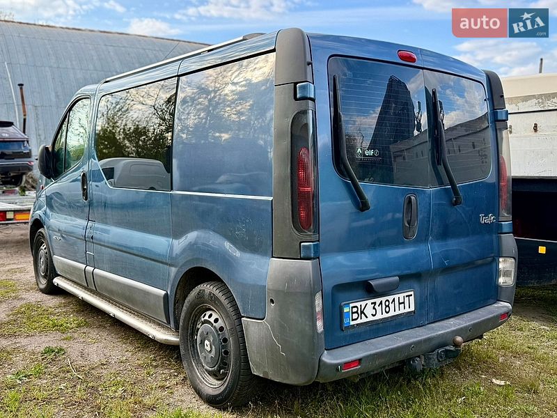 Минивэн Renault Trafic 2005 в Кропивницком