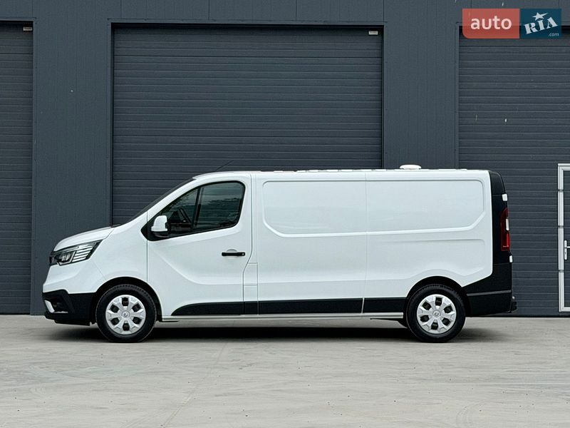 Грузовой фургон Renault Trafic 2023 в Дубно