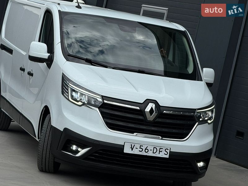 Грузовой фургон Renault Trafic 2023 в Дубно