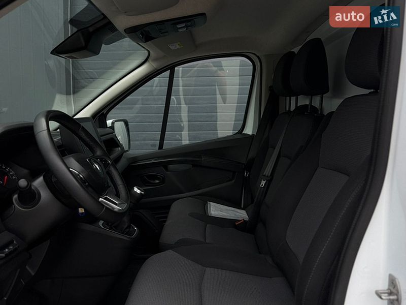 Грузовой фургон Renault Trafic 2023 в Дубно