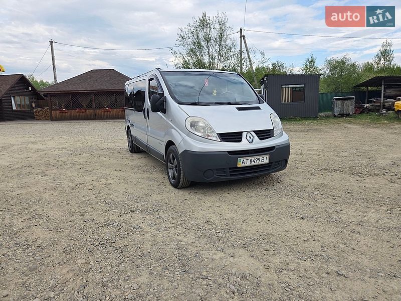 Минивэн Renault Trafic 2008 в Коломые