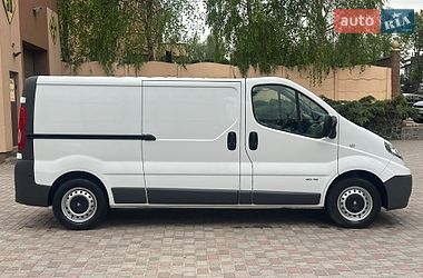 Вантажний фургон Renault Trafic 2014 в Рівному