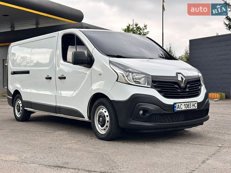 Вантажний фургон Renault Trafic 2019 в Івано-Франківську