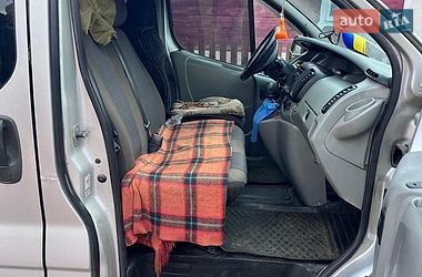 Мінівен Renault Trafic 2004 в Овручі фото 10 Мінівен Renault Trafic 2004 в Овручі