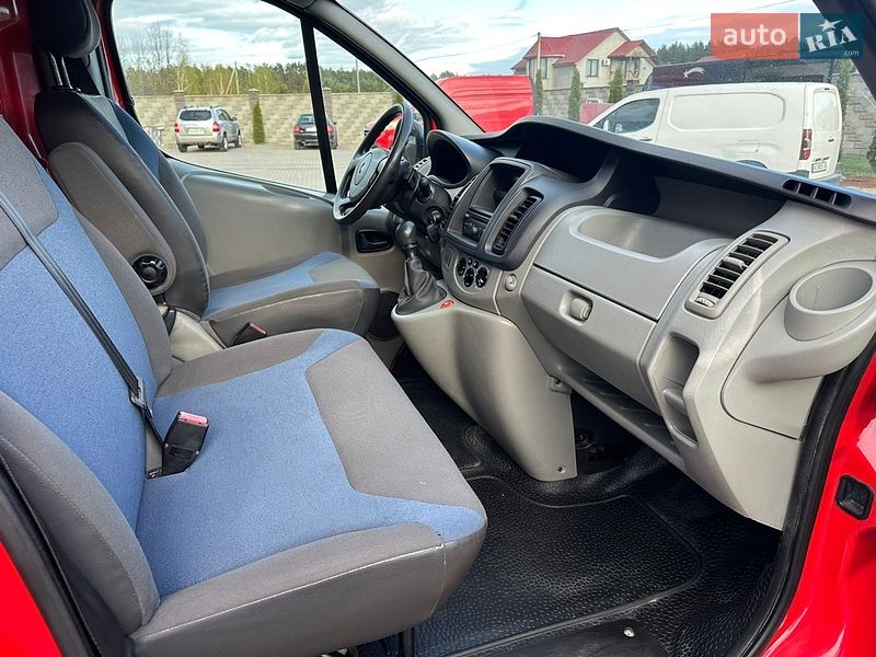 Грузовой фургон Renault Trafic 2013 в Луцке