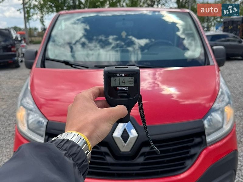 Мінівен Renault Trafic 2016 в Умані
